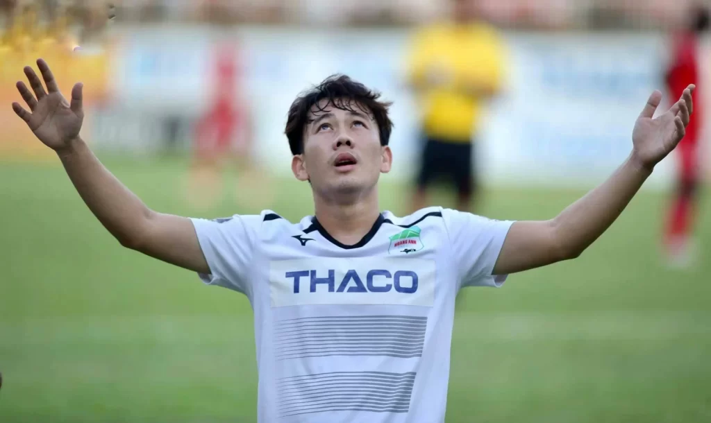 Cầu thủ Trần Minh Vương và những điều bạn cần biết 1 Cầu thủ Trần Minh Vương và những điều bạn cần biết