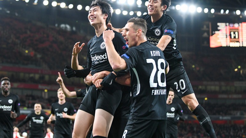CLB Frankfurt, đội bóng làm nên lịch sử của Đức 1 CLB Frankfurt, đội bóng làm nên lịch sử của Đức