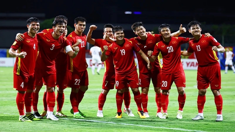 Đội tuyển bóng đá quốc gia Việt Nam, sự khó khăn với chất lượng nghèo nàn 1 Đội tuyển bóng đá quốc gia Việt Nam, sự khó khăn với chất lượng nghèo nàn