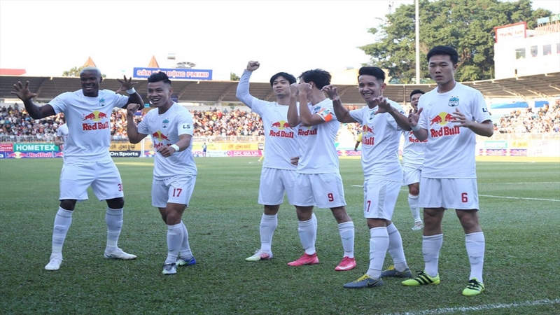 Câu lạc bộ bóng đá Hoàng Anh Gia Lai và triết lý bóng đá của bầu Đức 1 Câu lạc bộ bóng đá Hoàng Anh Gia Lai và triết lý bóng đá của bầu Đức