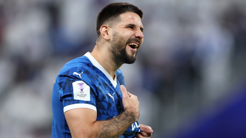 Cầu thủ Aleksandar Mitrovic - Cái tên nổi loạn tạo hiện tượng tại Ả Rập 1 Cầu thủ Aleksandar Mitrovic - Cái tên nổi loạn tạo hiện tượng tại Ả Rập